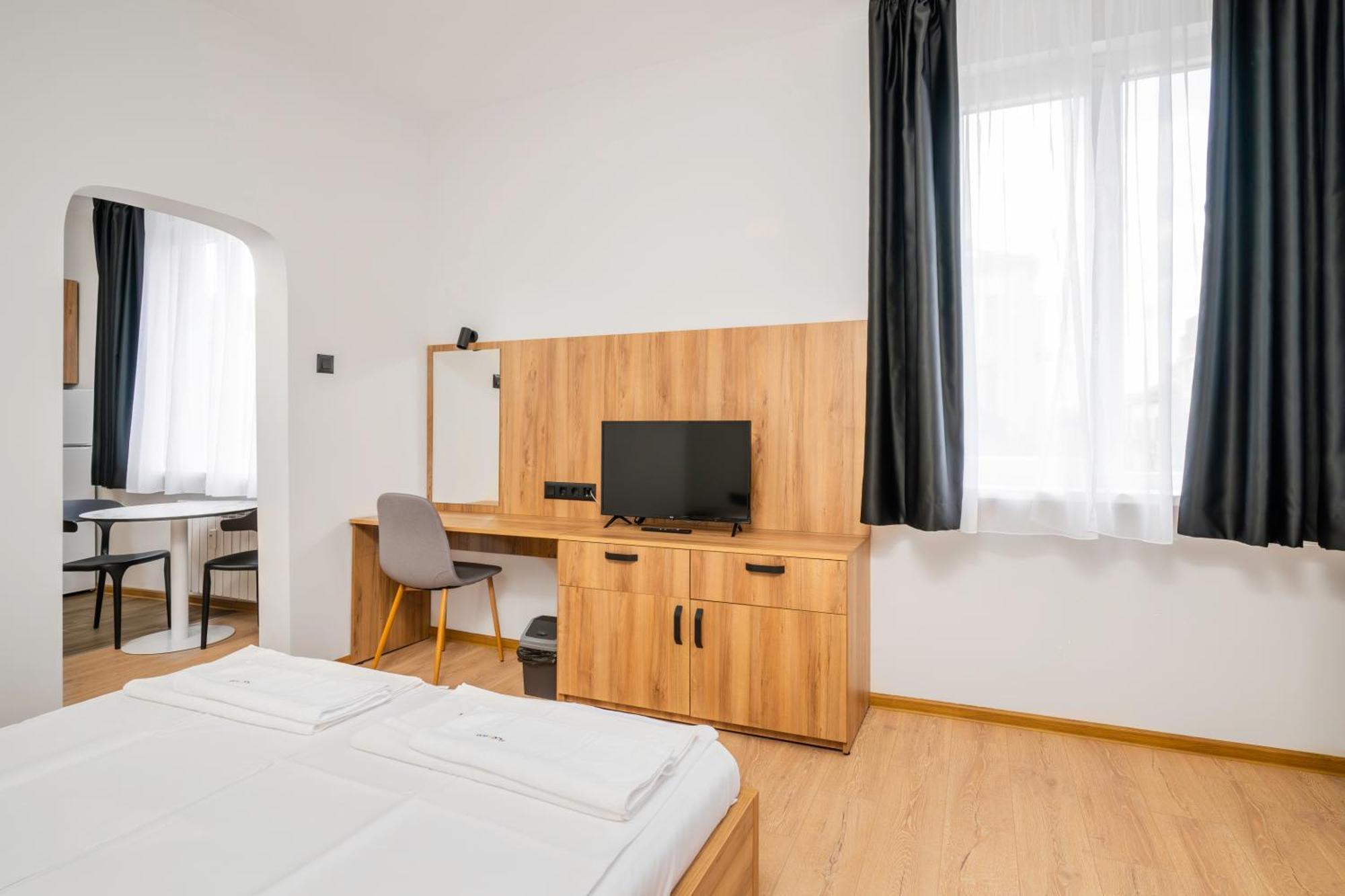 Cozy Flats Near Alexander Nevski Cathedral By Flat Mаnager Sofia Exterior photo