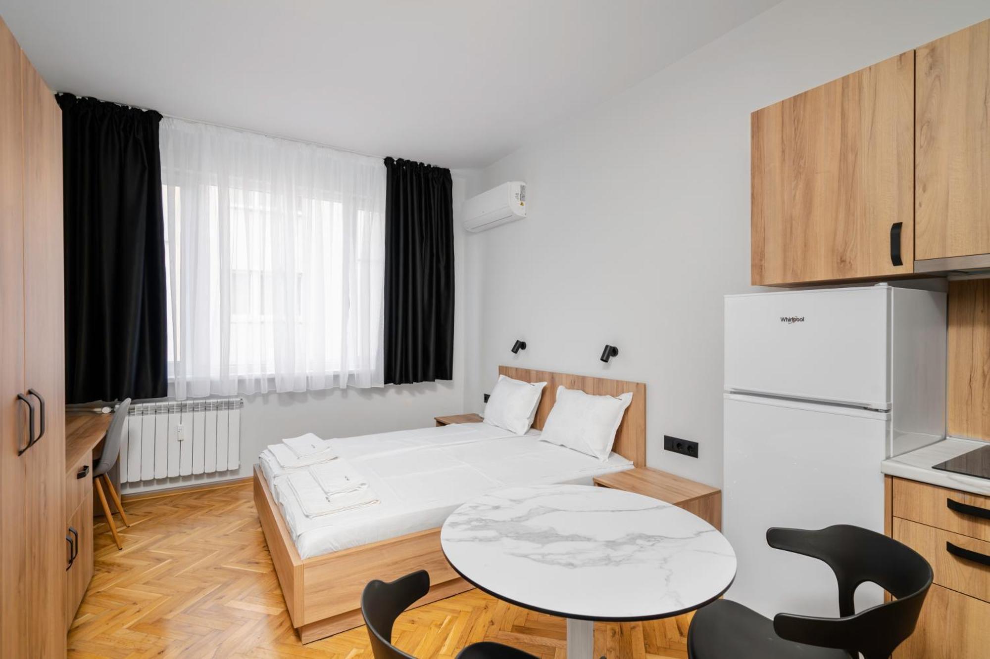 Cozy Flats Near Alexander Nevski Cathedral By Flat Mаnager Sofia Exterior photo